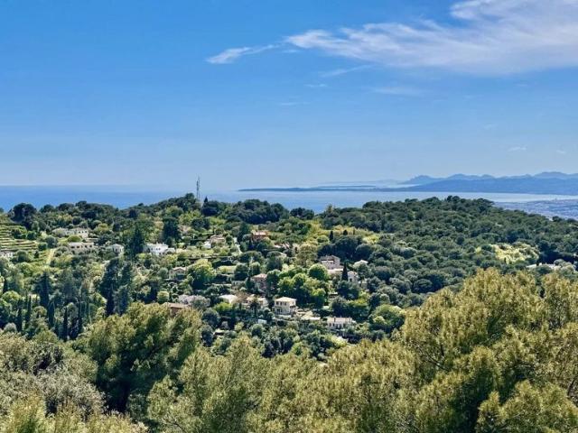Villa de luxe de 8 pièces en vente Nice, Provence Alpes Côte d'Azur