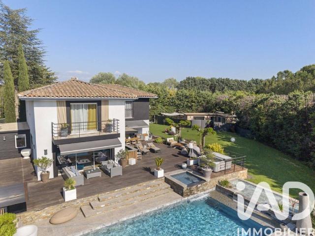 Villa de luxe de 8 pièces en vente Aix en Provence, France