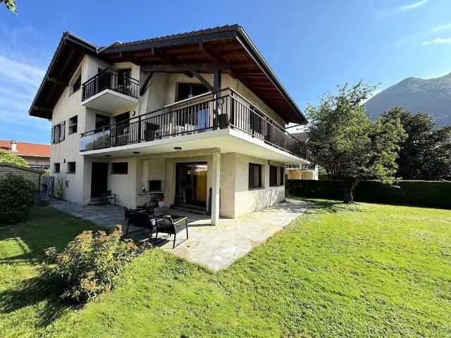 Villa de luxe de 8 pièces en vente Annecy le Vieux, France