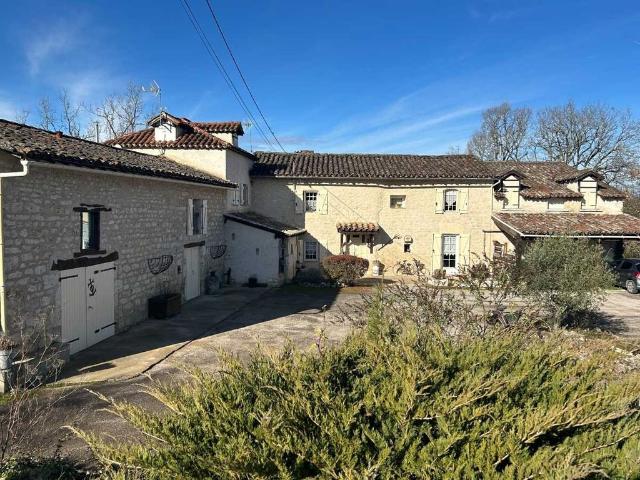 Villa de luxe de 8 pièces en vente Cahuzac sur Vère, Occitanie