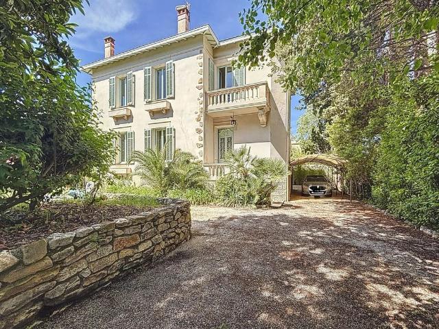 Villa de luxe de 8 pièces en vente Cap d'Antibes, Antibes, Provence Alpes Côte d'Azur