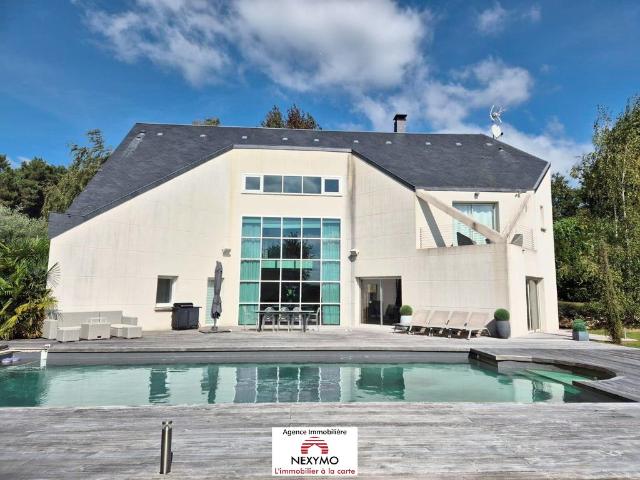 Villa de luxe de 8 pièces en vente La Bazoge, Pays de la Loire