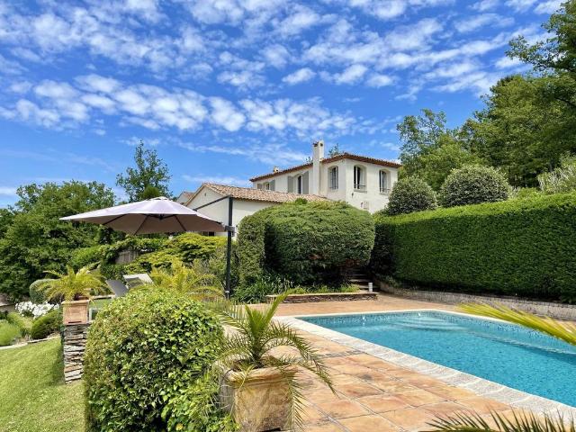 Villa de luxe de 8 pièces en vente La Garde Freinet, France