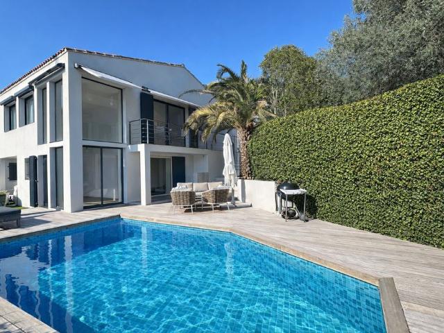 Villa de luxe de 8 pièces en vente La Turbie, France
