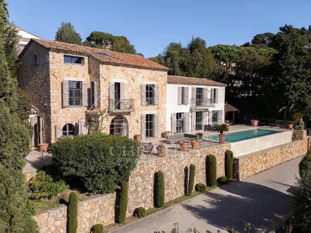 Villa de luxe de 8 pièces en vente Le Cannet, Provence Alpes Côte d'Azur
