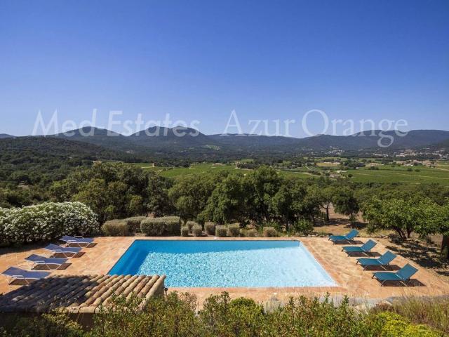 Villa de luxe de 8 pièces en vente Le Plan de la Tour, Provence Alpes Côte d'Azur