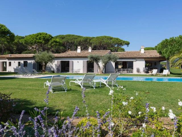 Villa de luxe de 8 pièces en vente Ramatuelle, Provence Alpes Côte d'Azur
