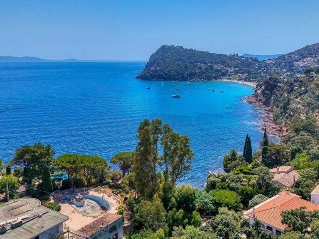 Villa de luxe de 8 pièces en vente Rayol Canadel sur Mer, France