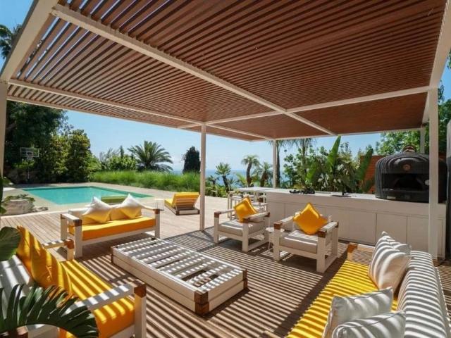 Villa de luxe de 8 pièces en vente Roquebrune Cap Martin, France