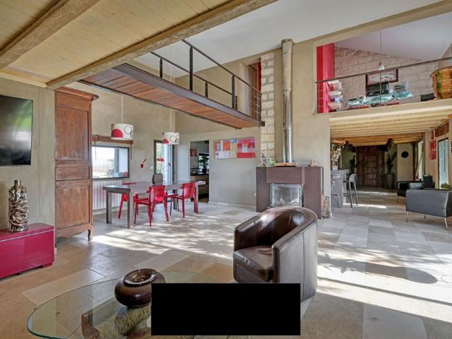 Villa de luxe de 8 pièces en vente Saint Laurent d'Aigouze, Occitanie