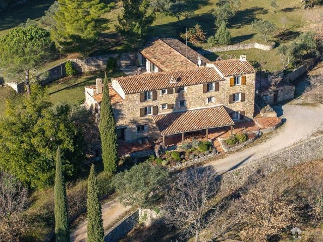 Villa de luxe de 8 pièces en vente Seillans, Provence Alpes Côte d'Azur