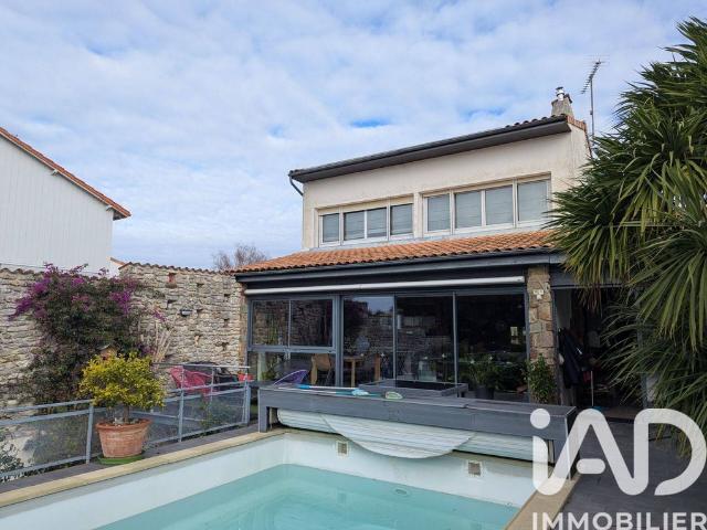 Villa de luxe de 8 pièces en vente Vaux sur Mer, France