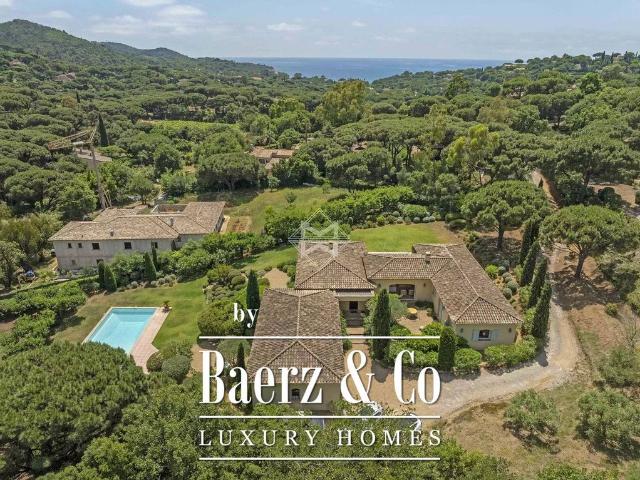 Villa de luxe de 8 pièces en vente 83420, La Croix Valmer, Provence Alpes Côte d'Azur
