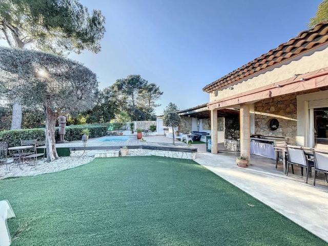 Villa de luxe de 9 pièces en vente Auribeau sur Siagne, Provence Alpes Côte d'Azur