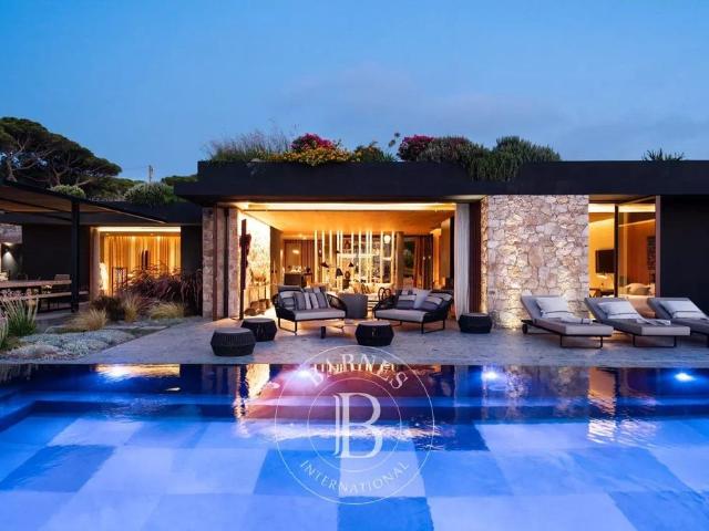 Villa de luxe de 9 pièces en vente Calvi, Corse