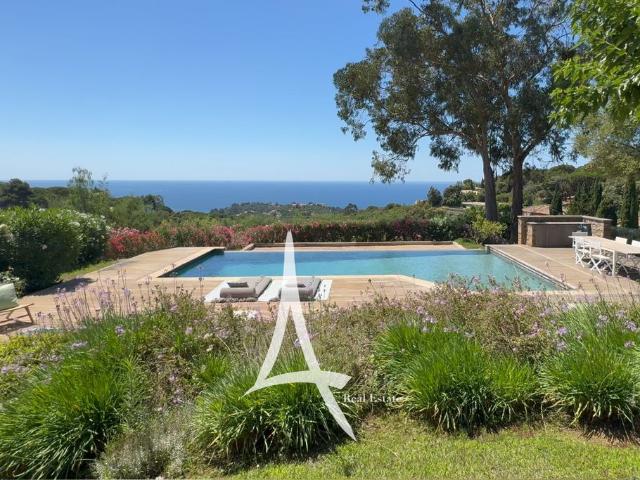Villa de luxe de 9 pièces en vente La Croix Valmer, Provence Alpes Côte d'Azur