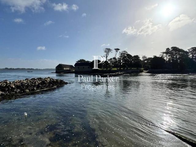 Villa de luxe de 9 pièces en vente Larmor Baden, Bretagne