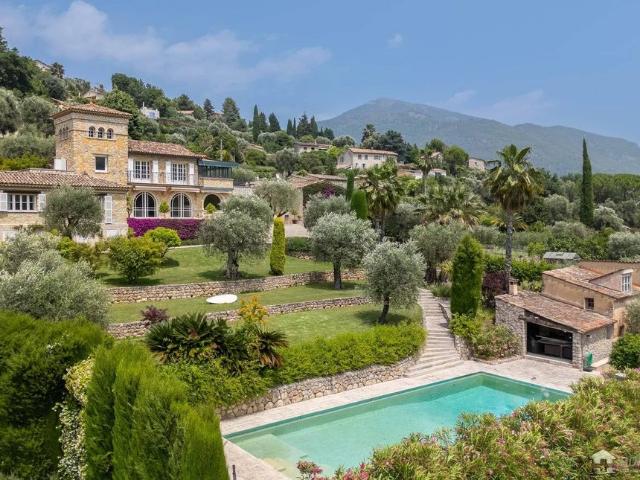 Villa de luxe de 9 pièces en vente Le Bar sur Loup, France