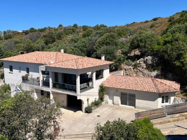Villa de luxe de 9 pièces en vente Porticcio, France
