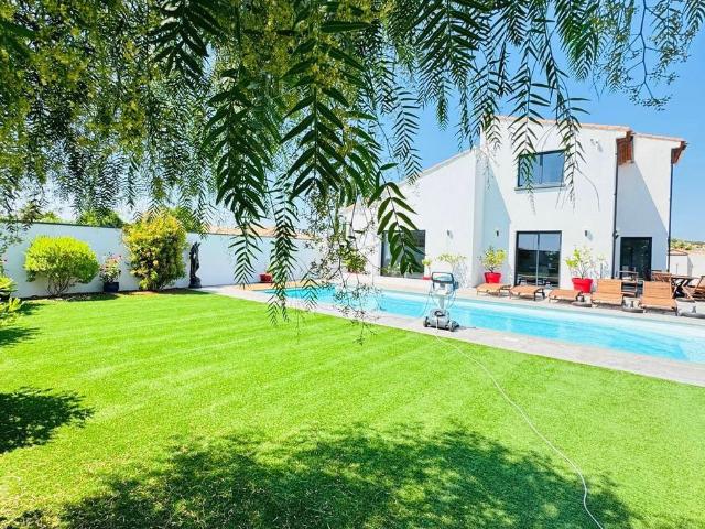 Villa de 9 pièces de luxe en vente Portiragnes, France