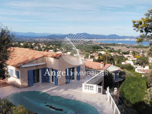 Villa de luxe de 9 pièces en vente Saint Aygulf, Provence Alpes Côte d'Azur