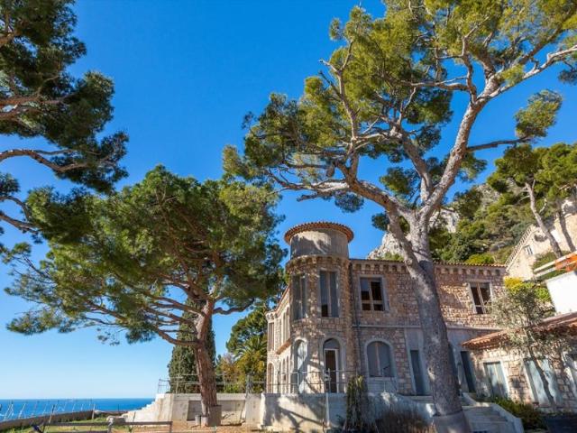 Villa de luxe de 9 pièces en vente Villefranche sur Mer, France
