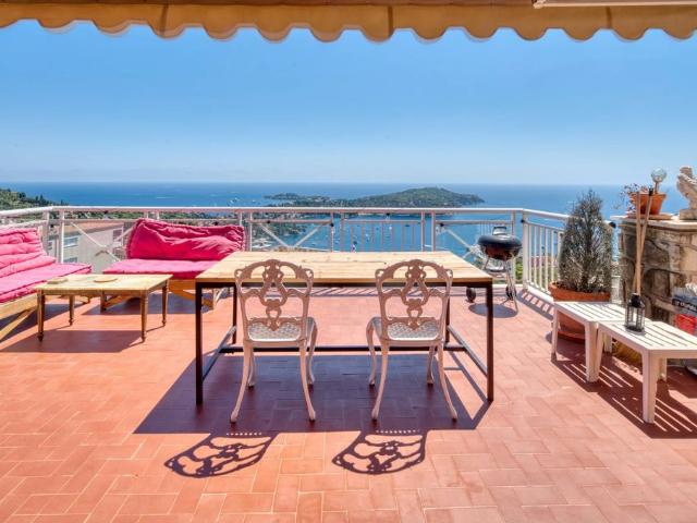 Villa de luxe de 9 pièces en vente Villefranche sur Mer, Provence Alpes Côte d'Azur