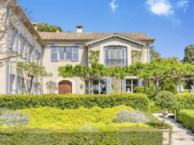 Villa de luxe en location Antibes, Provence Alpes Côte d'Azur