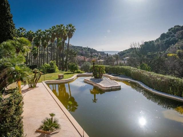 Villa de luxe en vente Menton, Provence Alpes Côte d'Azur