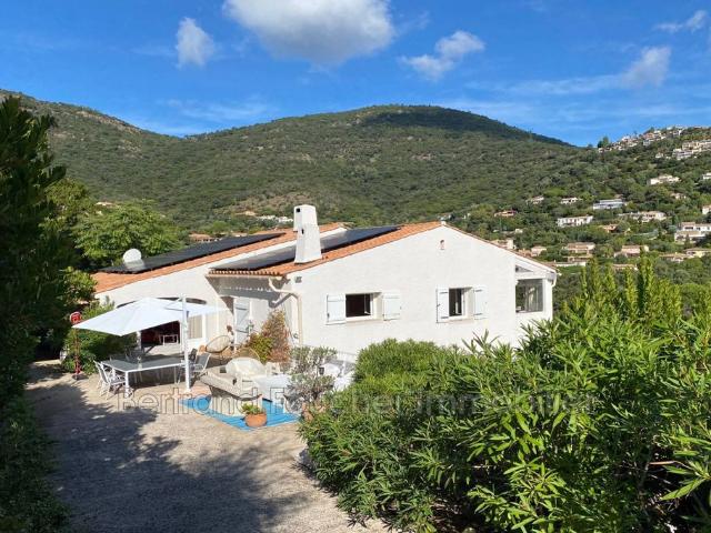 Villa de luxe en vente Cavalaire sur Mer, Provence Alpes Côte d'Azur