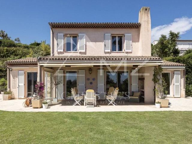 Villa de luxe en vente Villeneuve Loubet, Provence Alpes Côte d'Azur