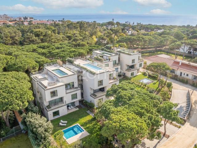 Villa de luxo com piscina em condomínio na Quinta da Marinha, Cascais