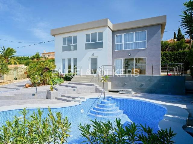Villa de nueva construcción en Calpe, en la prestigiosa urba. 178m² Calpe Calp