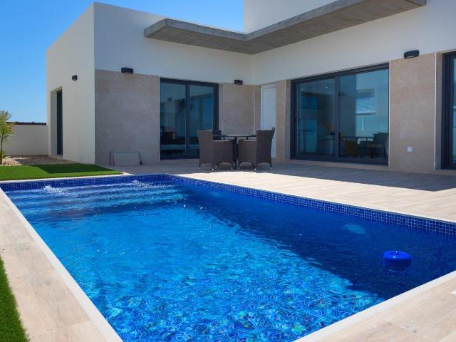 Villa de nueva construcción en una sola planta en la parte n. 106m² Daya Nueva