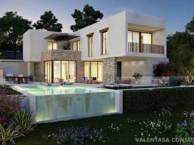 VILLA DE OBRA NUEVA CON PARCELA DE 1.500 m² Y PISCINA PRIVADA EN JÁVEA