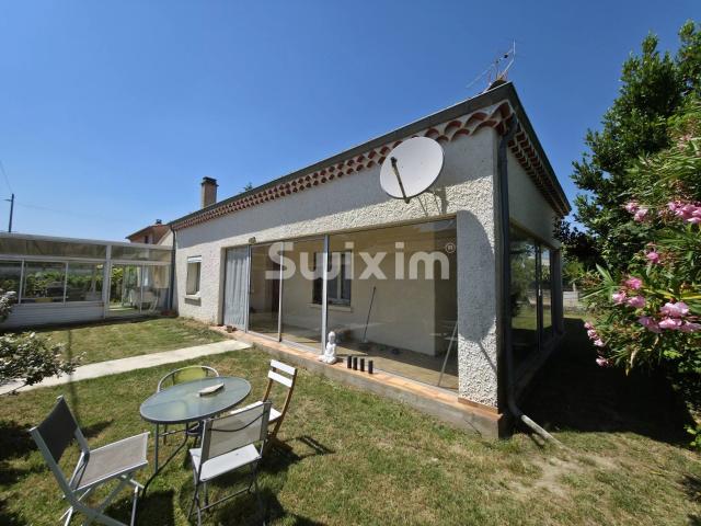 Villa de plain pied avec garage à 2 pas des commodités 100m² Valréas