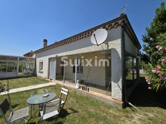 Villa de plain pied avec garage à 2 pas des commodités