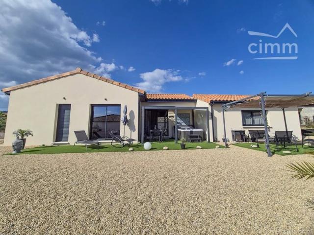Villa de plain pied avec jacuzzi et sauna