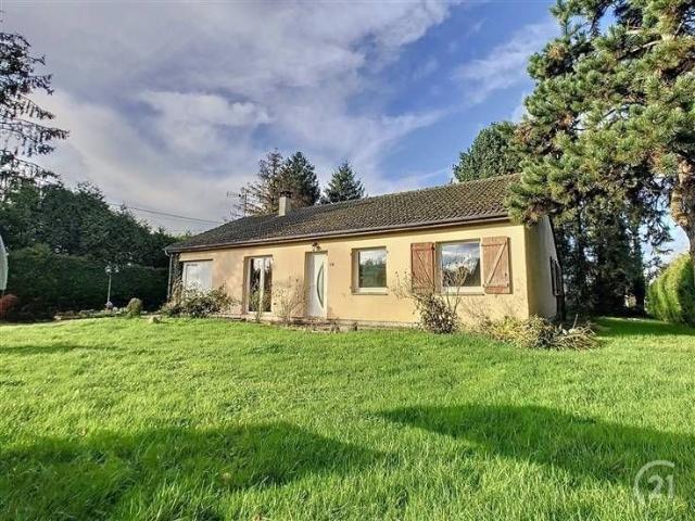 VILLA DE PLAIN PIED AVEC JARDIN