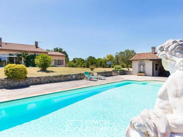 Villa de plain pied avec piscine et pool house 175m² Blan