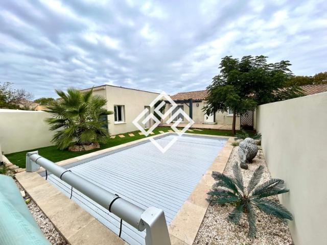 Villa de plain pied avec piscine proche de Narbonne