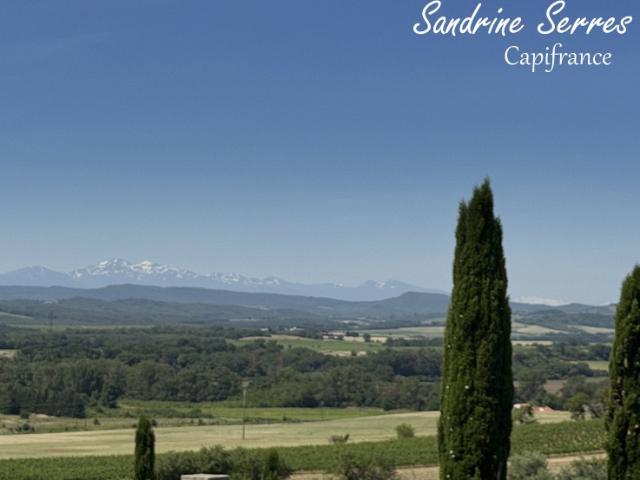 Villa de plain pied avec vue sur les Pyrénées