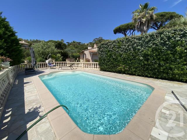 Villa De Plain Pied À 300 Mètres De La Plage De La Nartelle. 91m² Sainte Maxime
