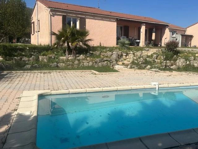 Villa de plain pied à Garéoult: Vue dominante et calme absolu
