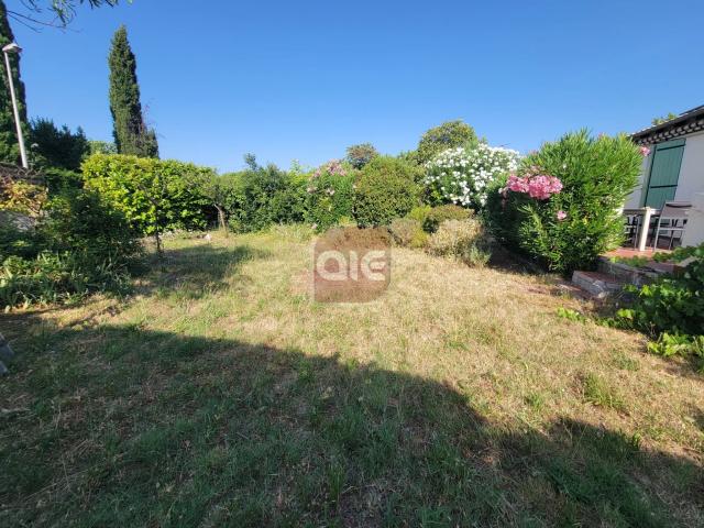 Villa de plain pied proche de toutes les commodités