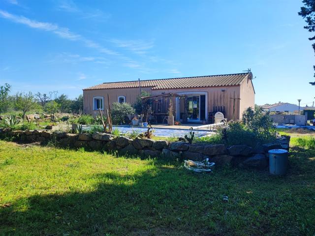 Villa de plain pied 139m² Aigues Vives
