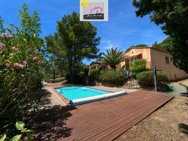 Villa de Plain Pied 5 chambres avec jardin et piscine secteur pinède