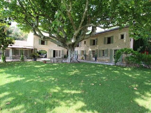 Villa de prestige à vendre sur Avignon