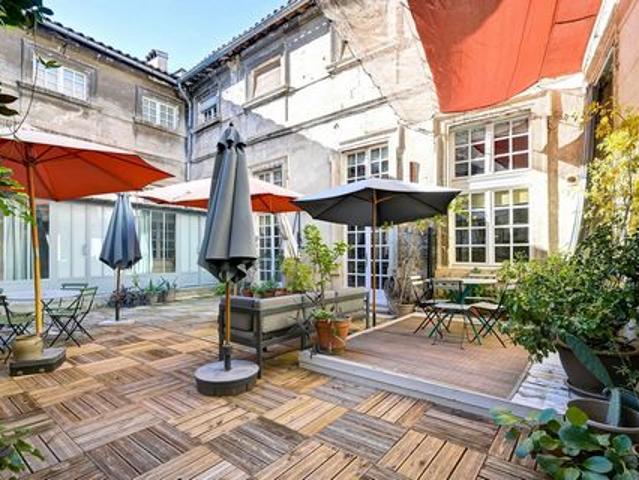 Villa de prestige à vendre sur Avignon