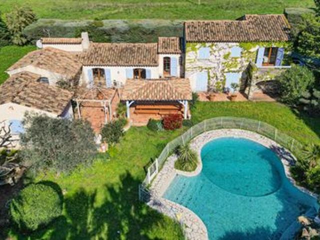 Villa de prestige à acheter sur Fréjus